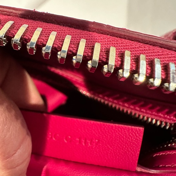 NWOT Rare Givenchy Antigona Python Bag - Picture 4 of 9